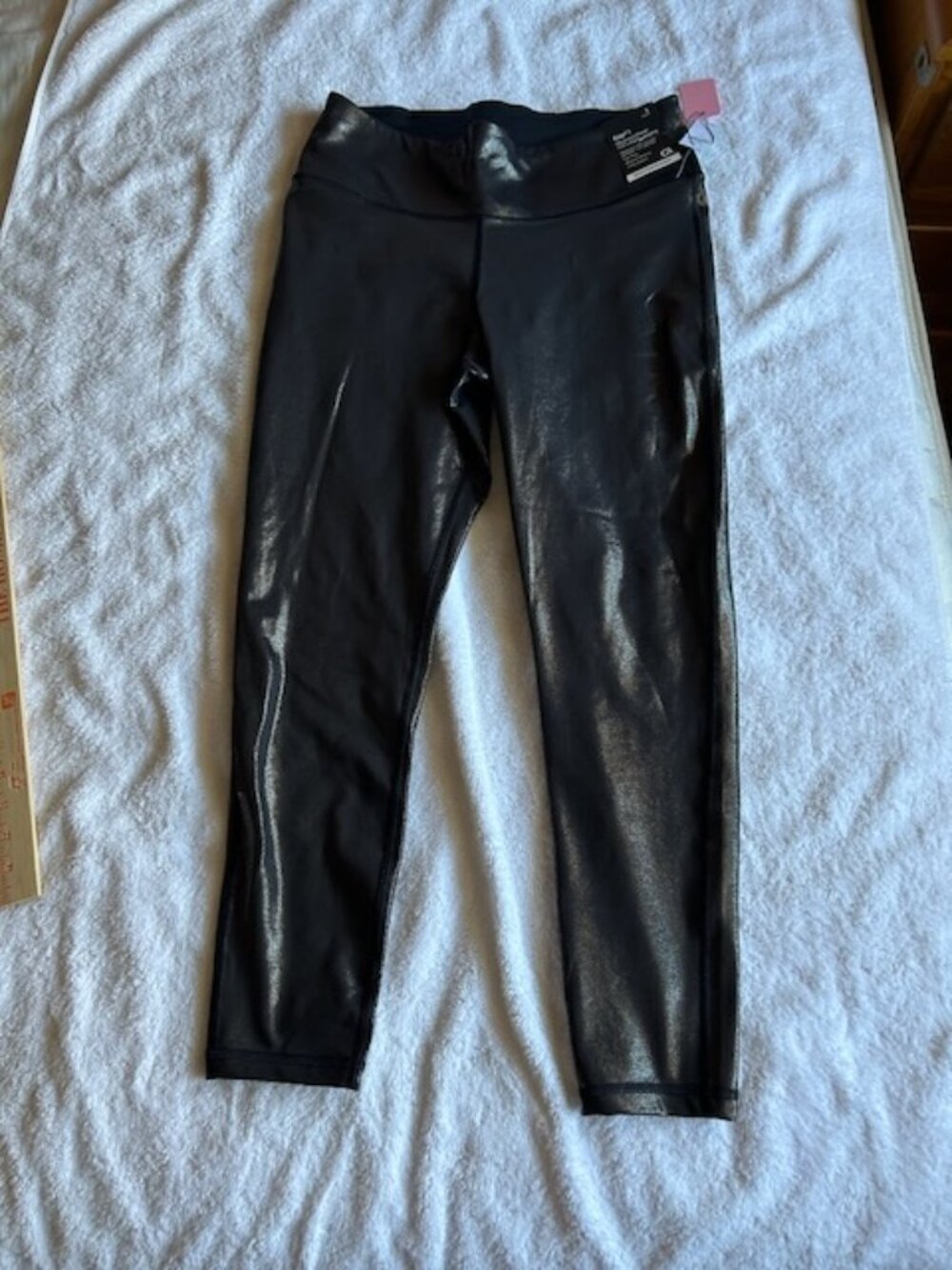 Old Navy Liquid Gloss Black Legging Large NWT